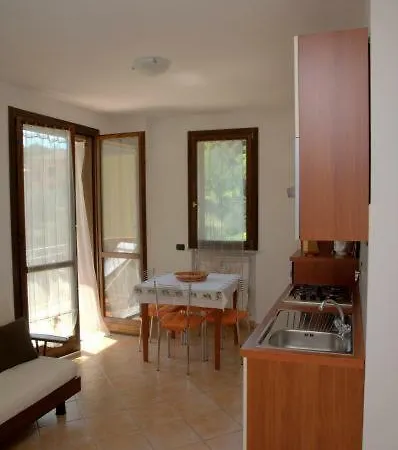 Casa Vacanza Laura דירה